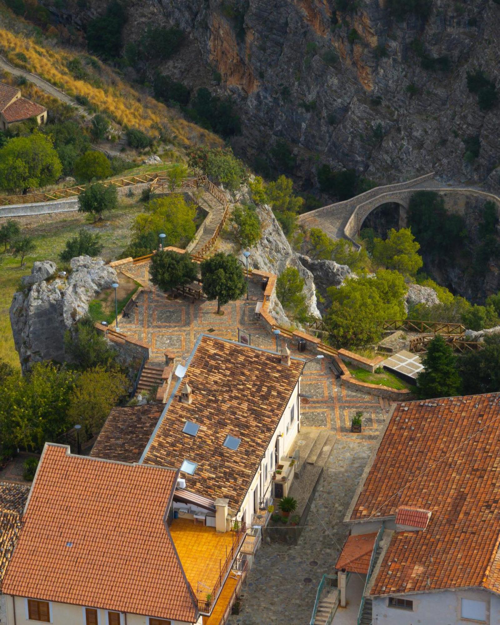 Il Belvedere Чивита Экстерьер фото
