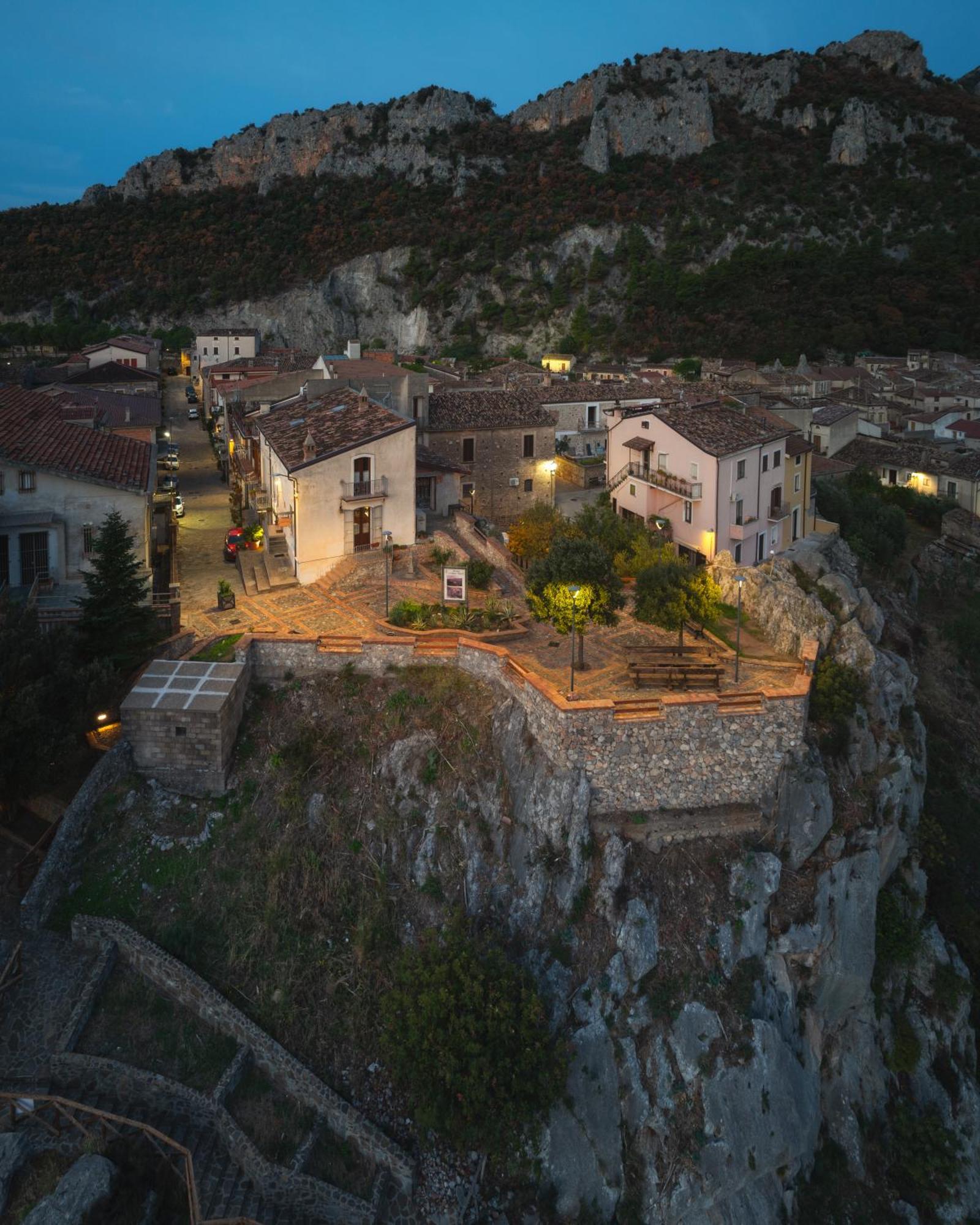 Il Belvedere Чивита Экстерьер фото